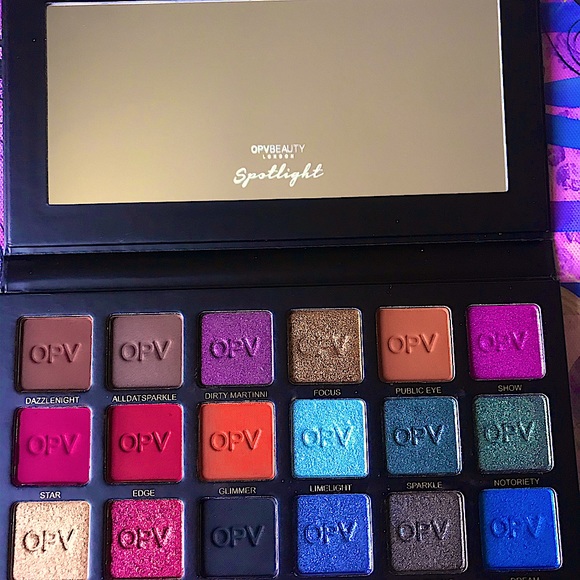OPV Beauty LONDON:Spotlight Eyeshadow Palatte!๐๐ - Picture 3 of 5